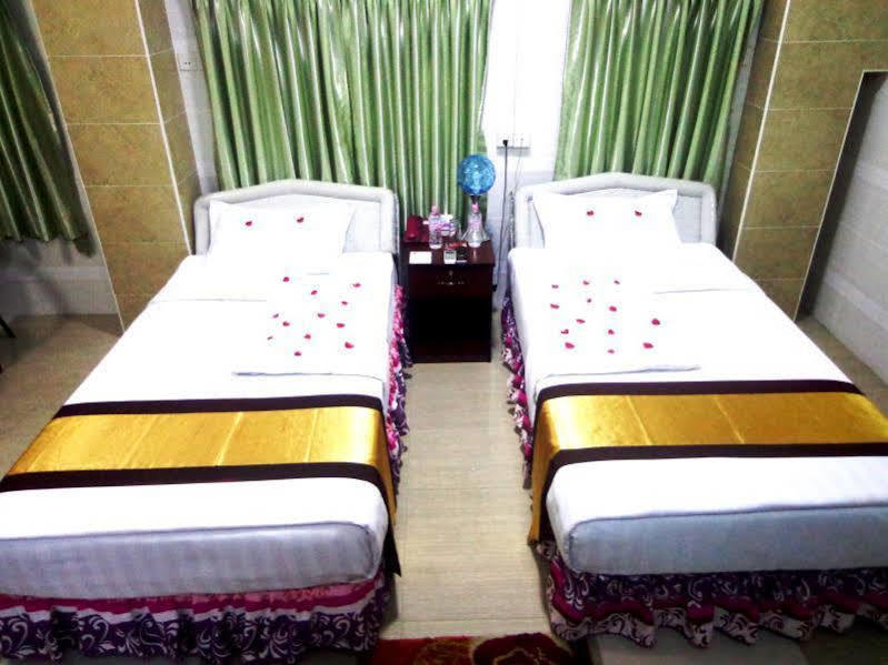 Mk Hotel Yangon Exterior photo